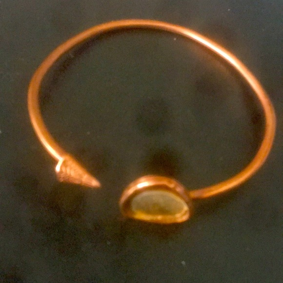 Therapeutic Copper Bangle Bracelet - Picture 3 of 5